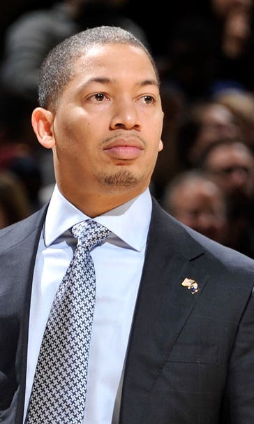 New Cavs coach Lue gets 2nd win, picked to coach East All-Stars